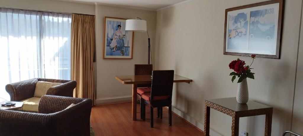 Suites El Golf San Sebastian 2711 Las Condes Santiago Exterior photo