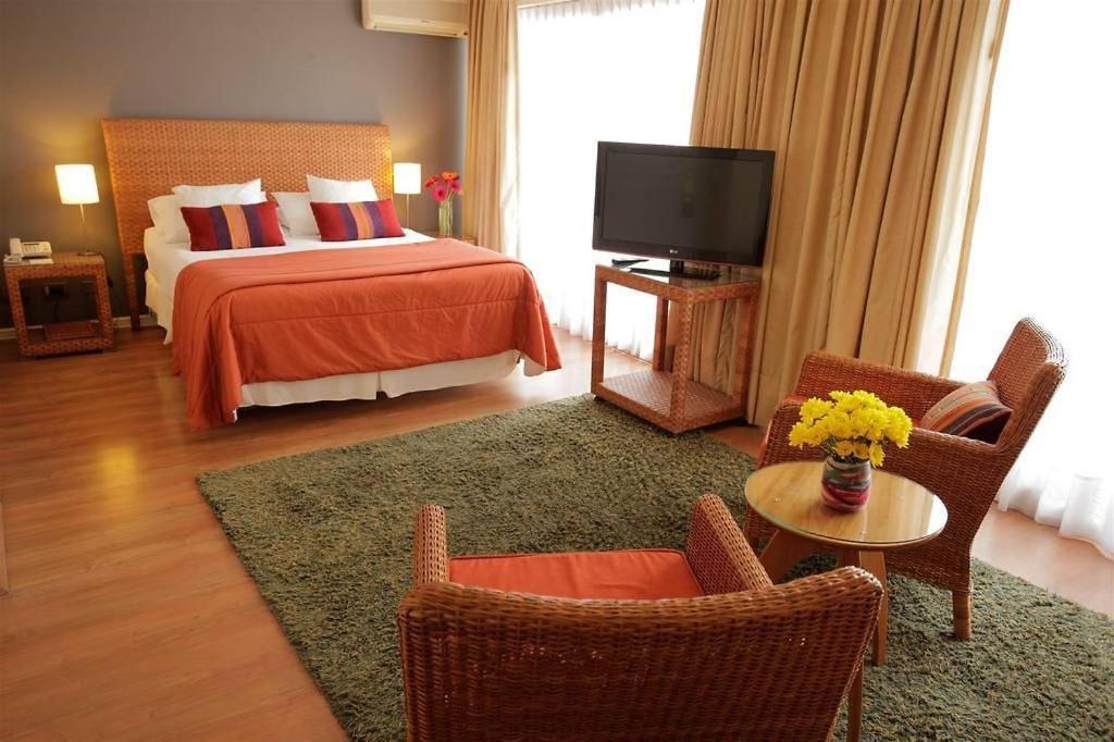 Suites El Golf San Sebastian 2711 Las Condes Santiago Exterior photo